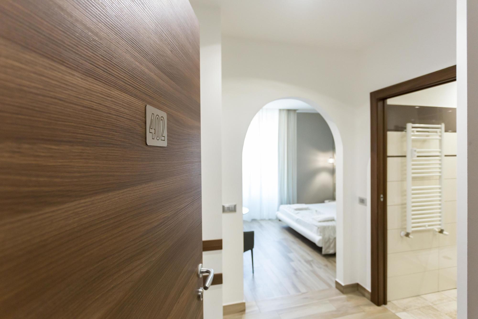 Aparthotel Durini Milano Ngoại thất bức ảnh