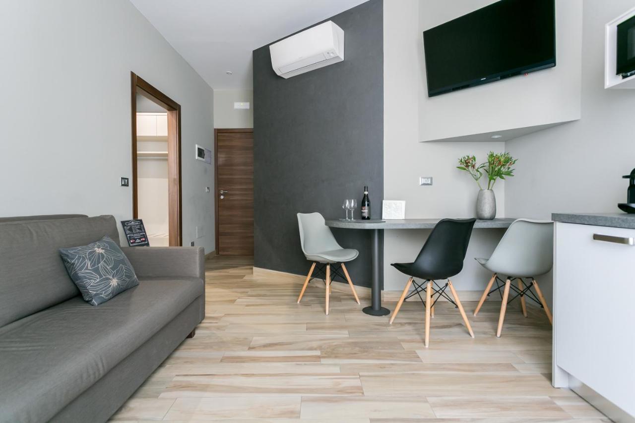 Aparthotel Durini Milano Ngoại thất bức ảnh