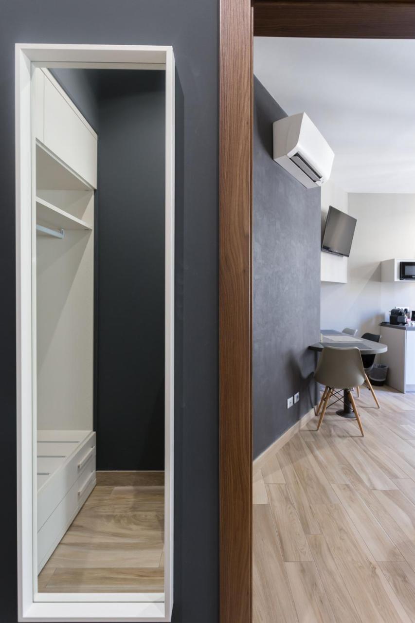 Aparthotel Durini Milano Ngoại thất bức ảnh