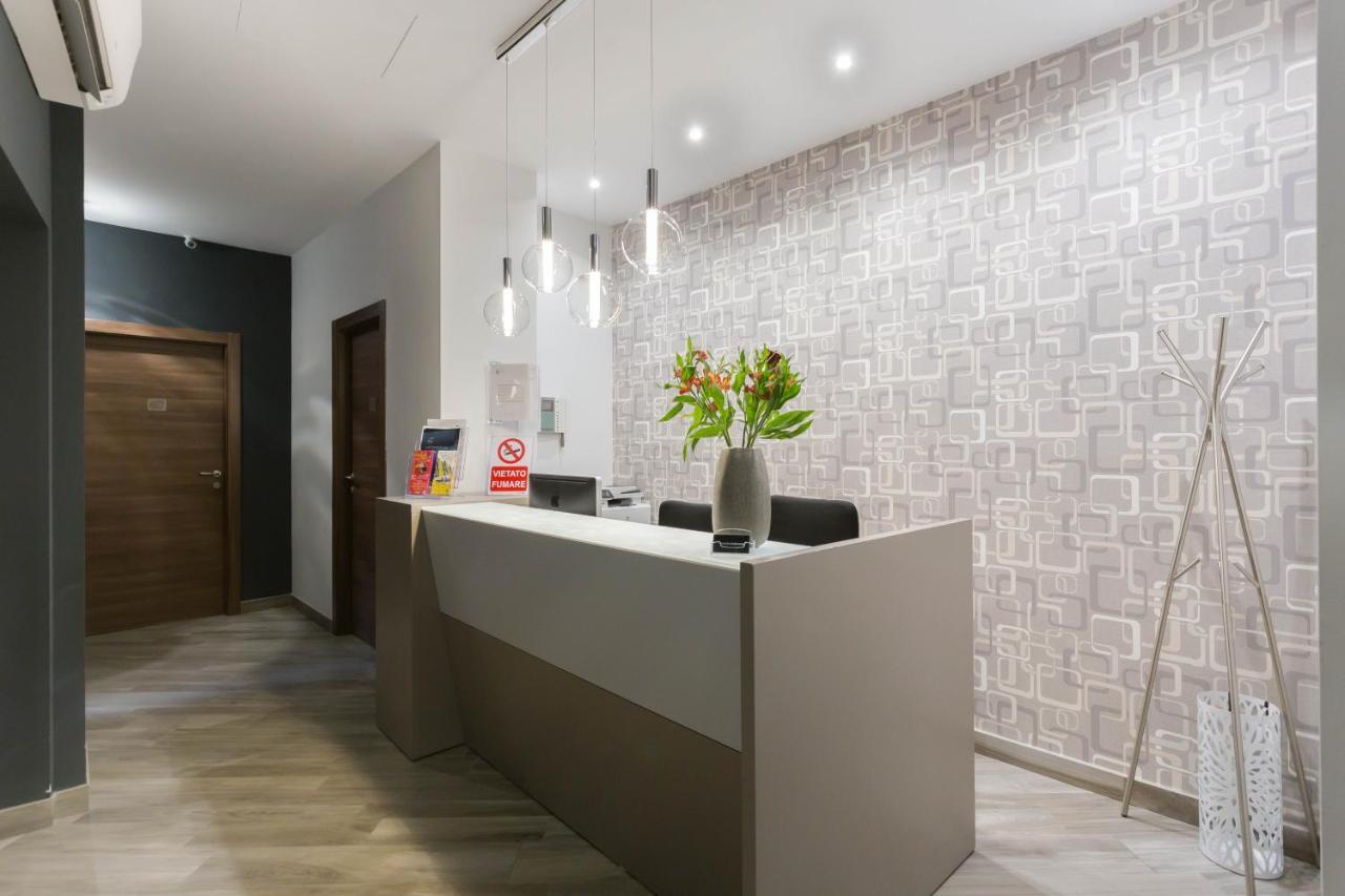 Aparthotel Durini Milano Ngoại thất bức ảnh
